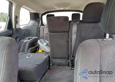 2013 Nissan Pathfinder S z USA, uszkodzony, nr VIN 5N1AR2MM2DC648975